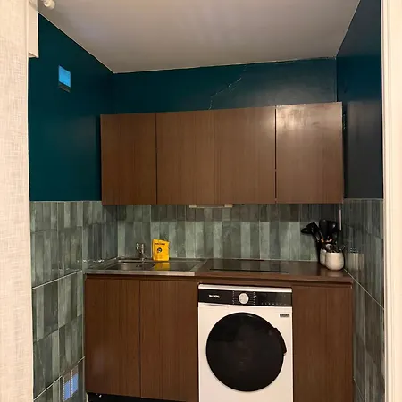 Apartment M080 Joli Avec Balcon